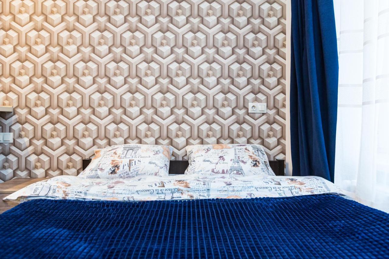 2 Kn. Romana Apartment Lviv Kültér fotó